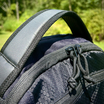 Rebel Disc Golf Bag - top pocket